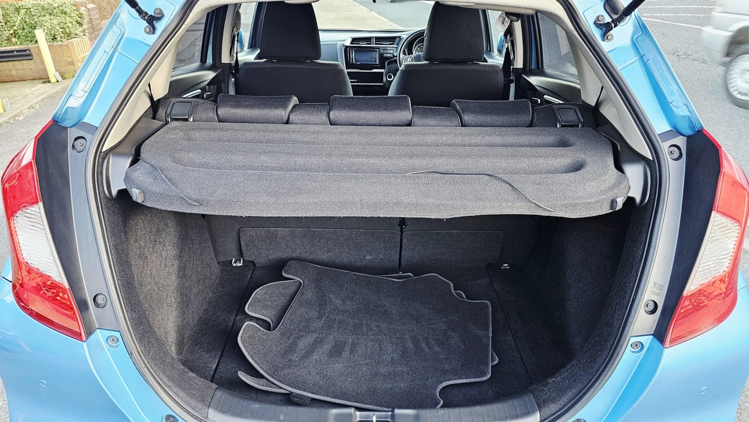 Used Honda Jazz 2018 for sale - 77663772: Photo 24