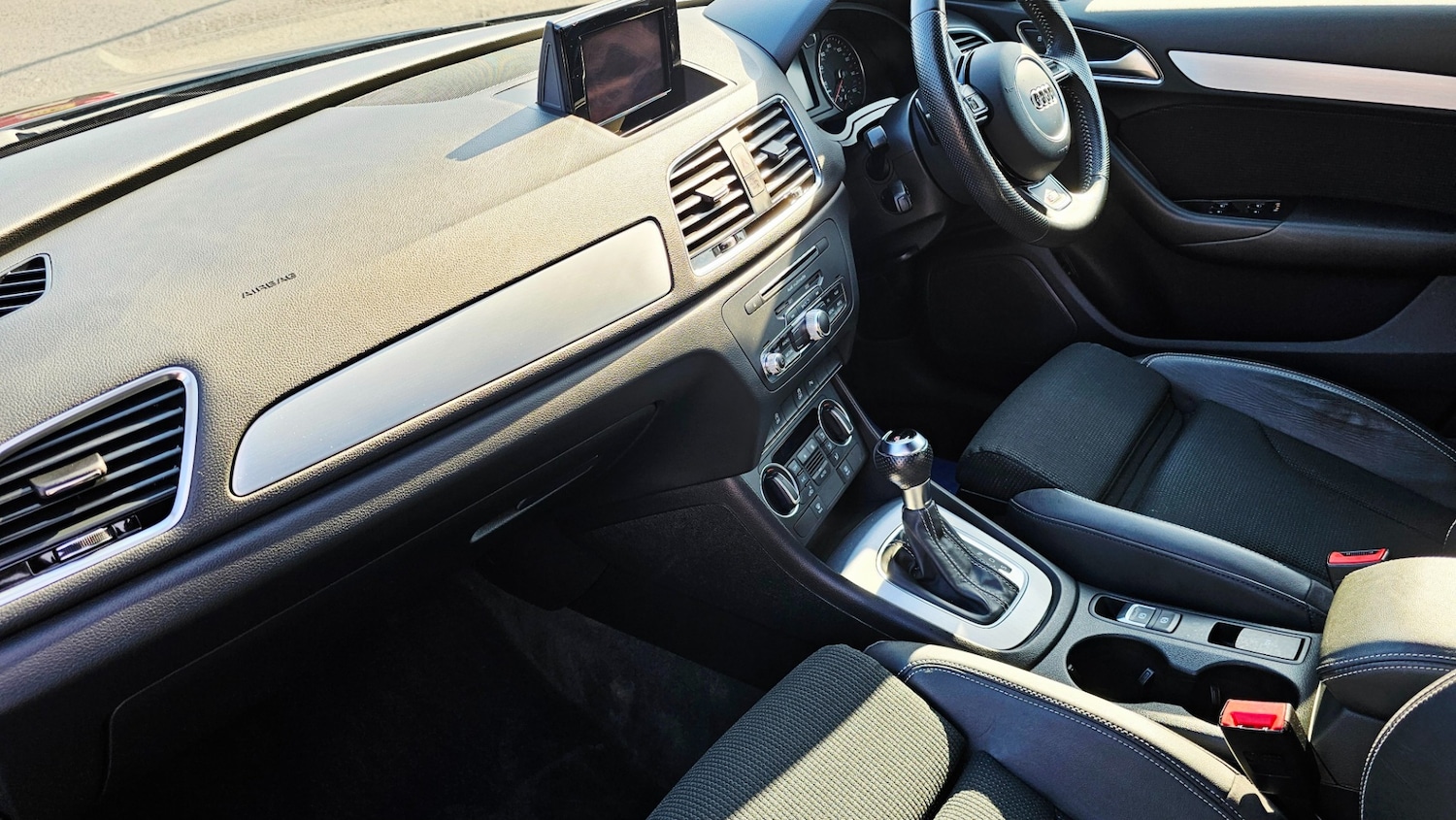 Used Audi Q3 2018 for sale - 77750380: Photo 17