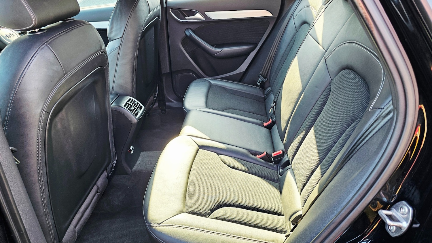 Used Audi Q3 2018 for sale - 77750380: Photo 23