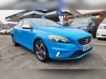 Used Volvo V40 2014 for sale - 78218096: Photo
