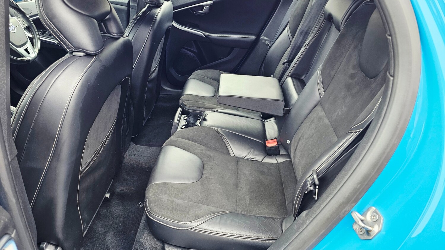 Used Volvo V40 2014 for sale - 78218096: Photo 22