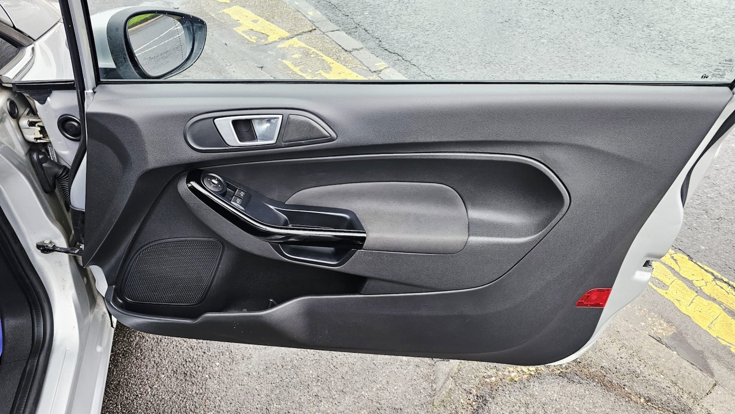 Used Ford Fiesta 2014 for sale - 77435659: Photo 24