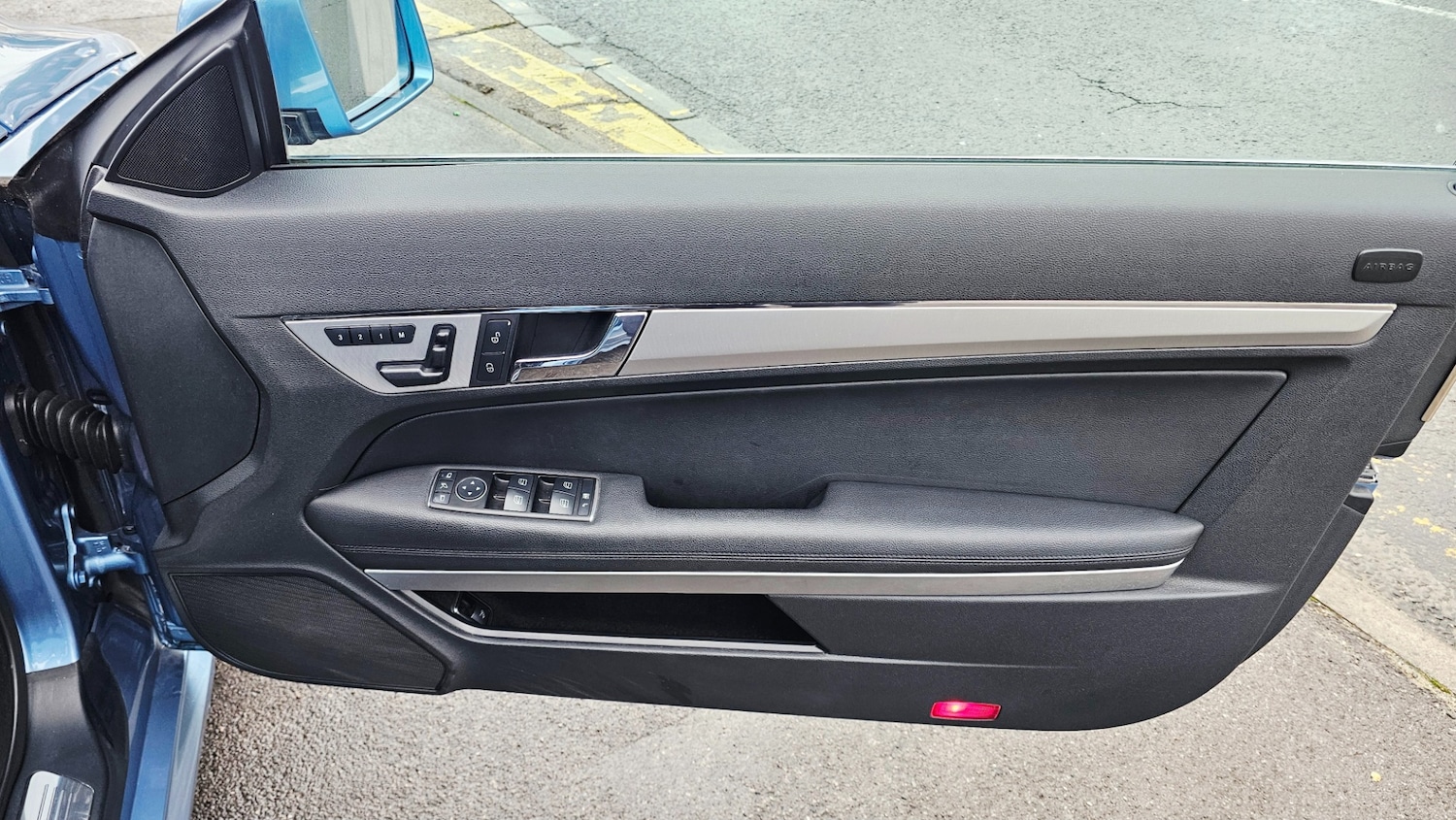 Used Mercedes-Benz E Class 2011 for sale - 77179994: Photo 28