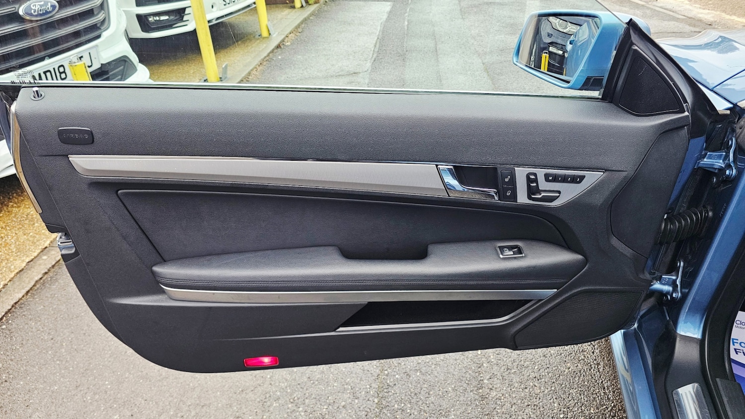 Used Mercedes-Benz E Class 2011 for sale - 77179994: Photo 30