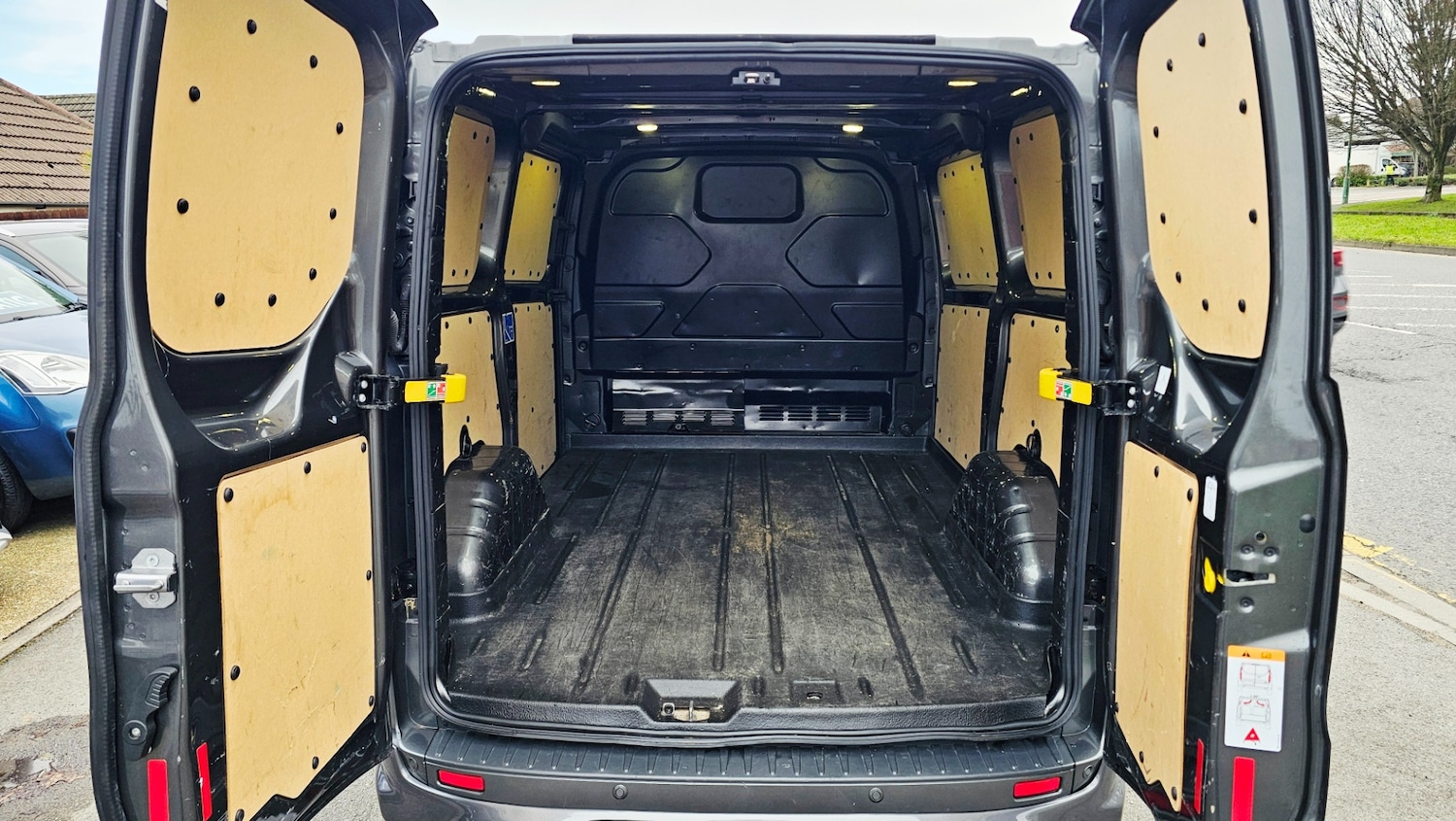 Used Ford Transit Custom 2016 for sale - 77271100: Photo 22