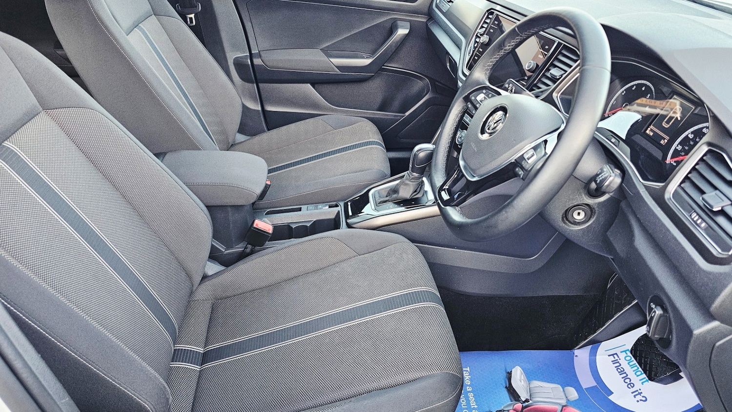 Used Volkswagen T-Roc 2018 for sale - 76834653: Photo 16