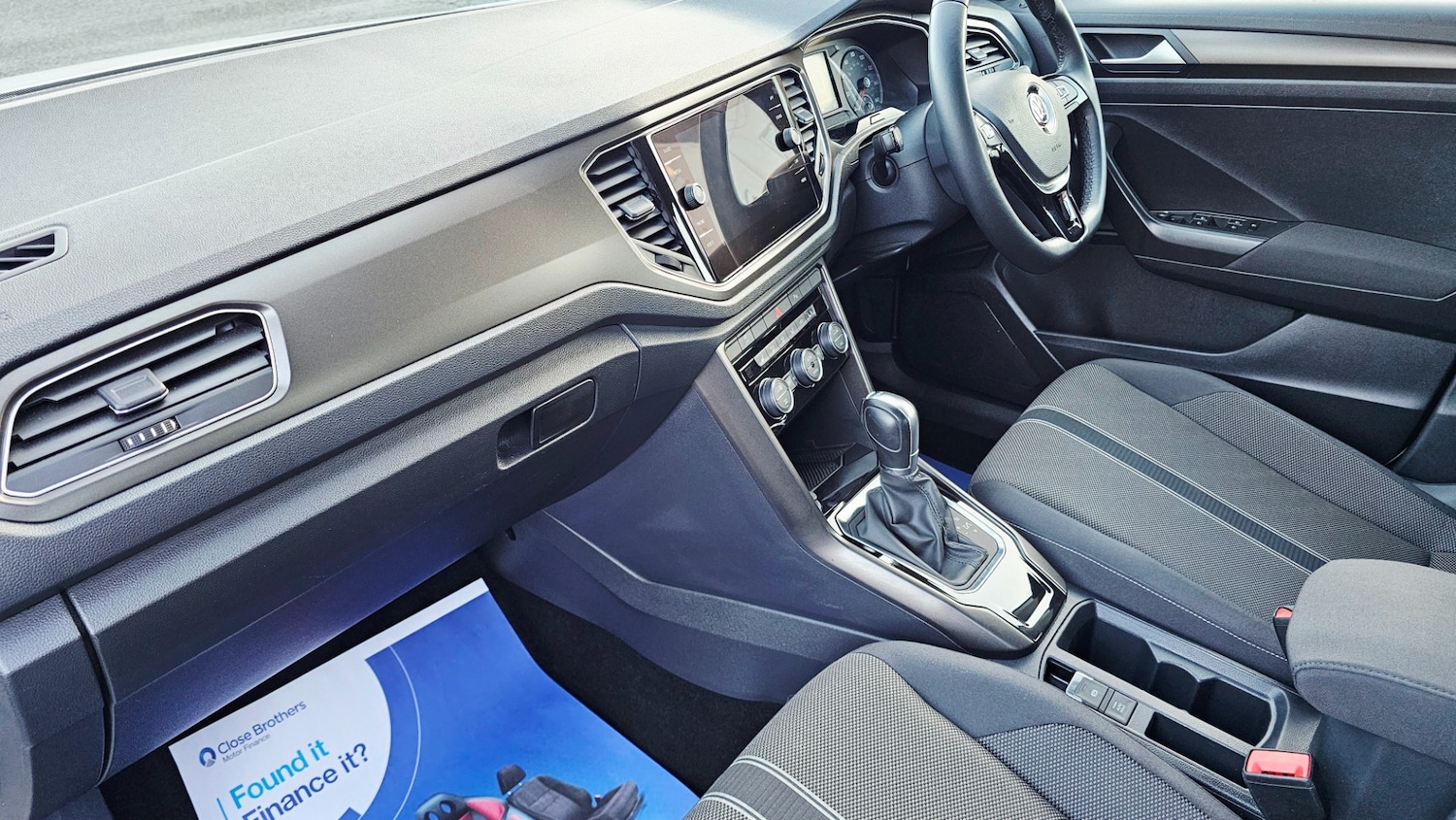 Used Volkswagen T-Roc 2018 for sale - 76834653: Photo 17