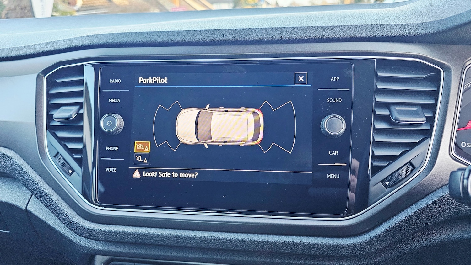 Used Volkswagen T-Roc 2018 for sale - 76834653: Photo 22