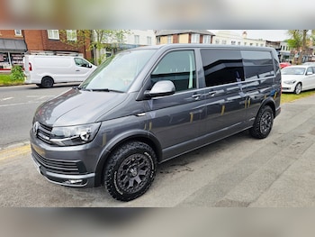 Used Volkswagen Transporter 2017 for sale - 78475125: Photo