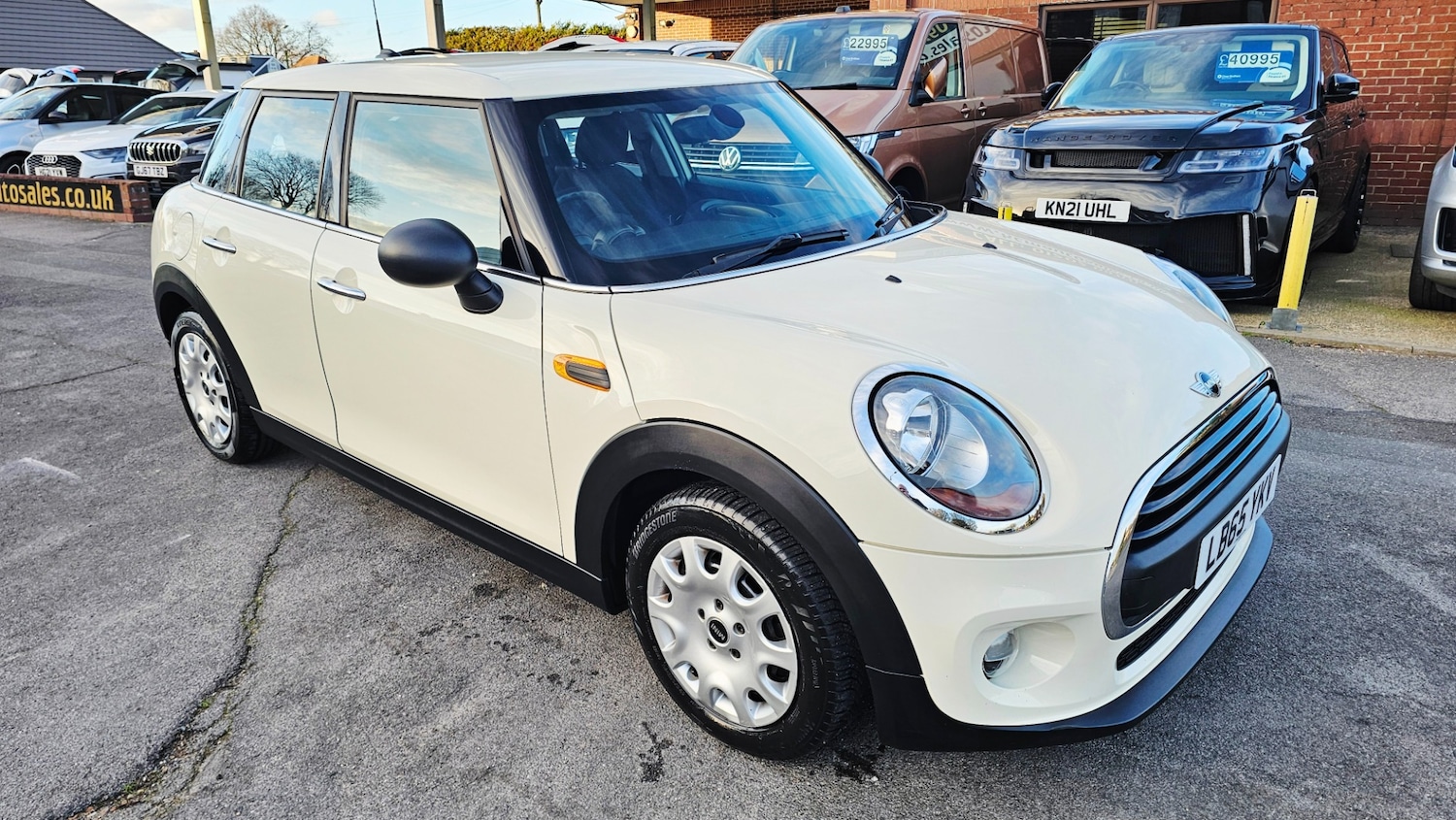 Used MINI Hatch 2016 for sale - 77892041: Photo 3