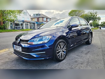 Used Volkswagen Golf 2018 for sale - 78584819: Photo