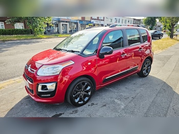 Used Citroen C3 Picasso 2017 for sale - 79315935: Photo