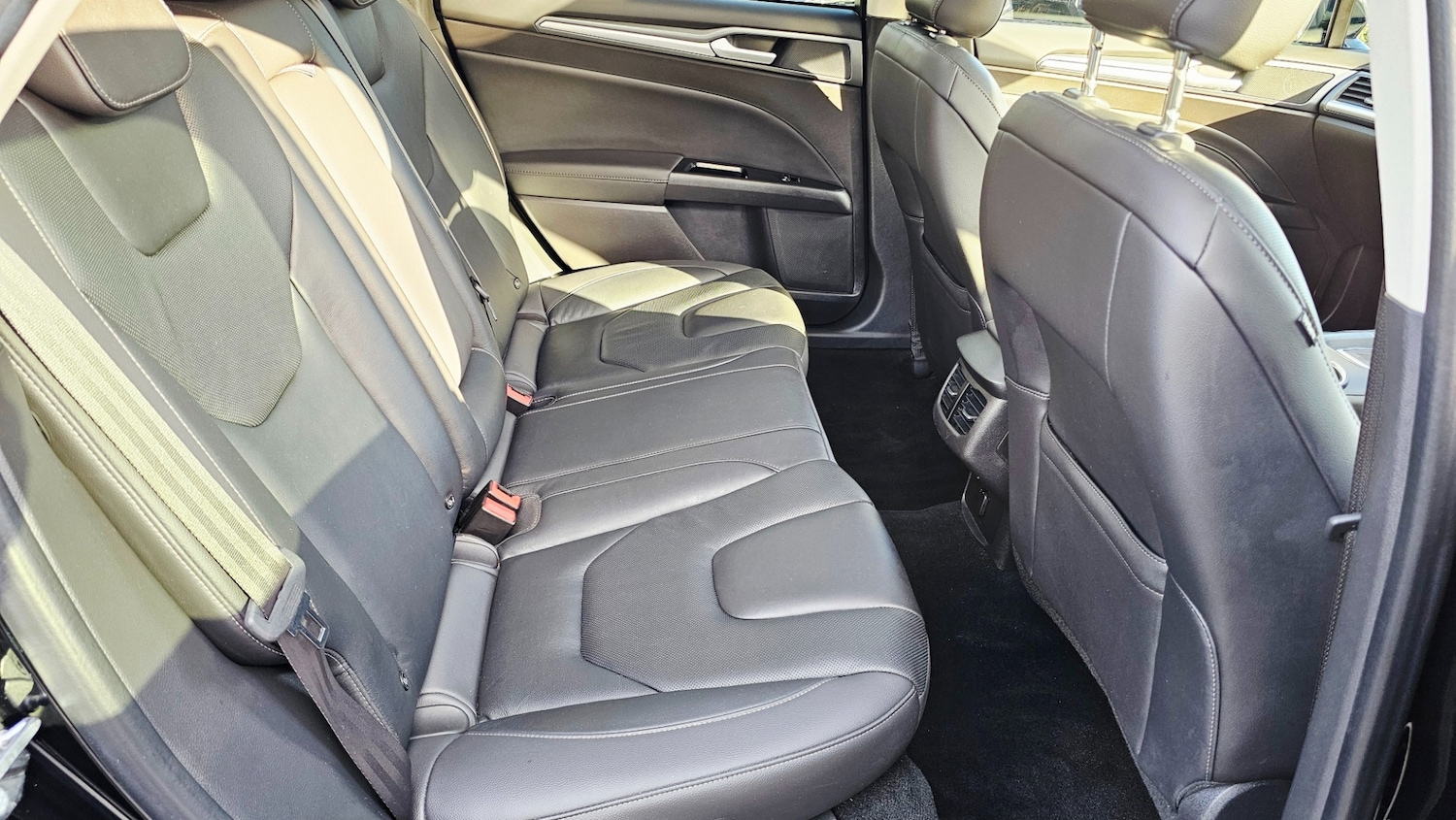 Used Ford Mondeo 2017 for sale - 76921985: Photo 27