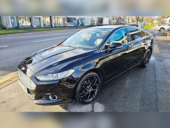 Used Ford Mondeo 2017 for sale - 76921985: Photo