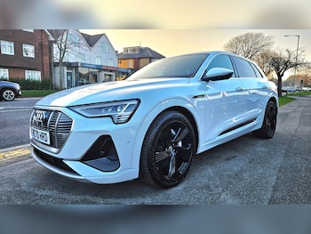 Used Audi e-tron 2020 for sale - 77767974: Photo