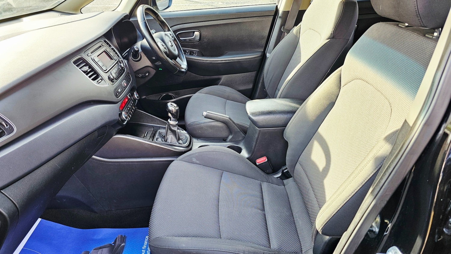 Used Kia Carens 2015 for sale - 77152387: Photo 19