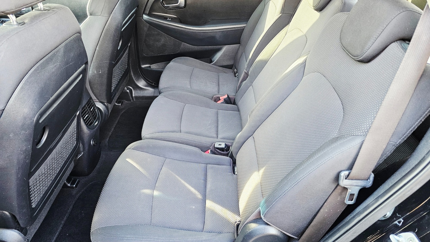 Used Kia Carens 2015 for sale - 77152387: Photo 21