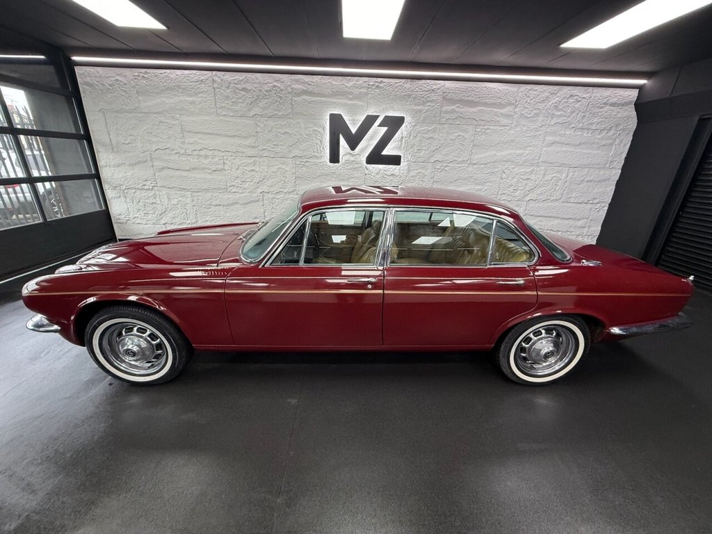 Used Daimler Double Six 1974 for sale - 78124458: Photo 10