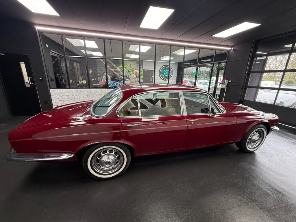 Used Daimler Double Six 1974 for sale - 78124458: Photo 16