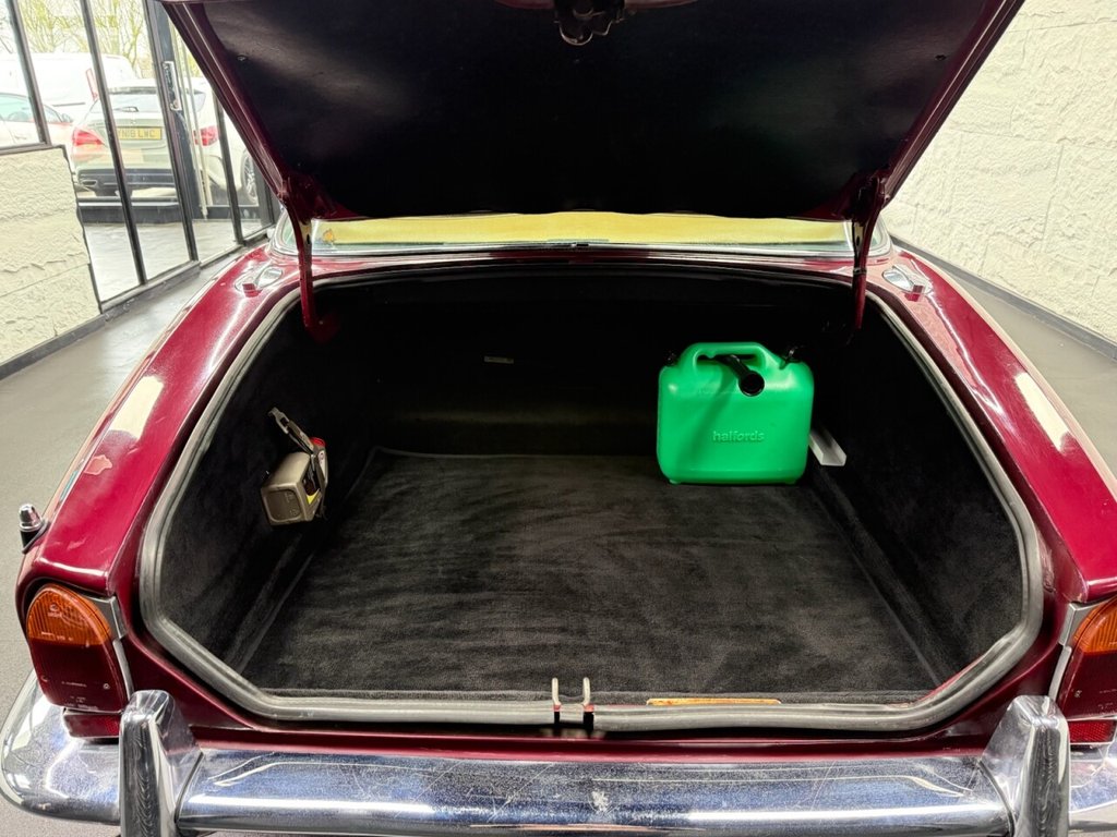 Used Daimler Double Six 1974 for sale - 78124458: Photo 24