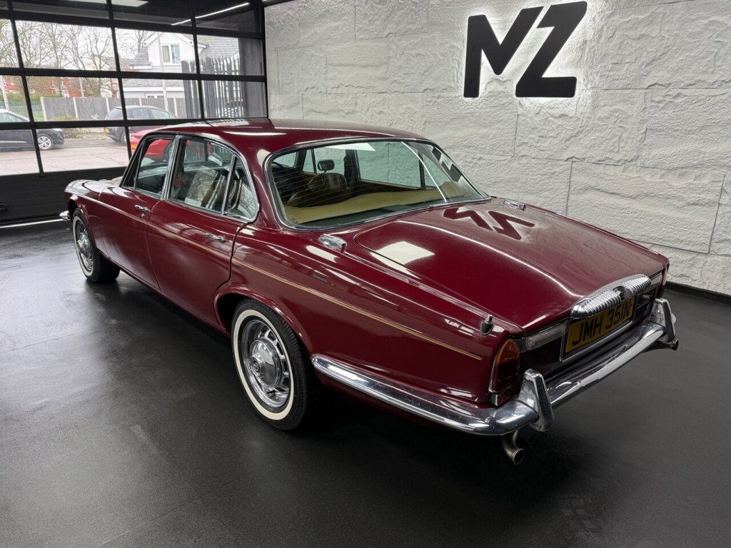 Used Daimler Double Six 1974 for sale - 78124458: Photo 6