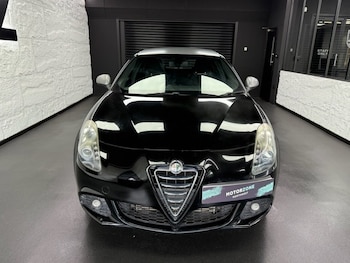 Used Alfa Romeo Giulietta 2013 for sale - 75854277: Photo