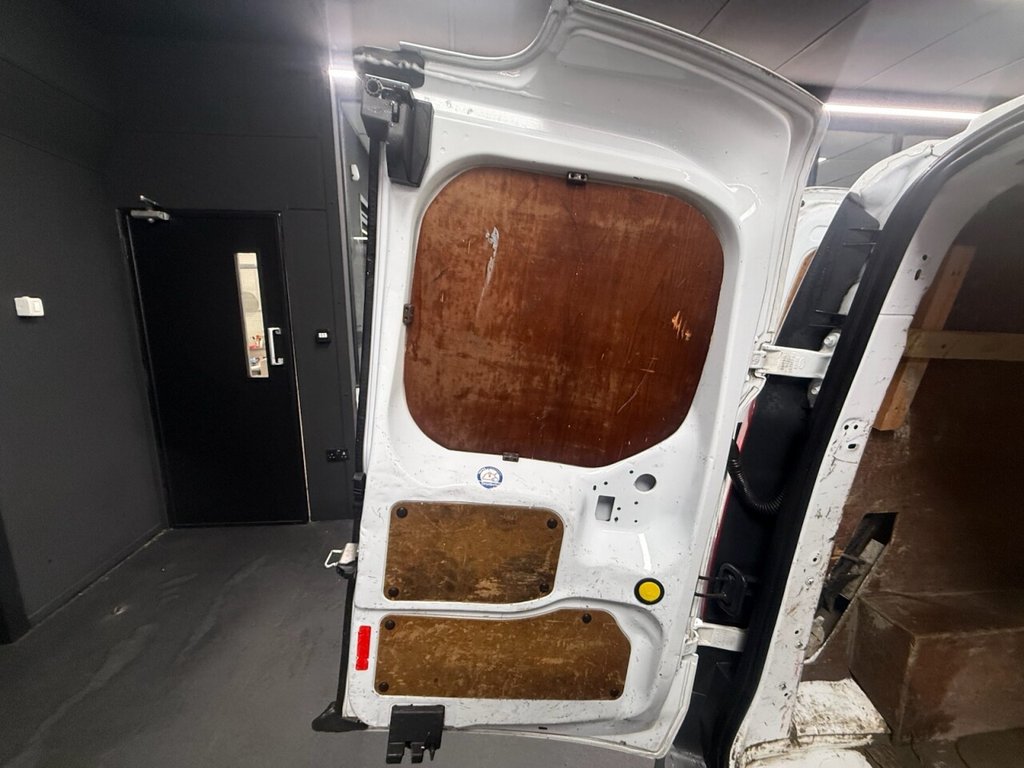Used Ford Transit Connect 2015 for sale - 77275959: Photo 24