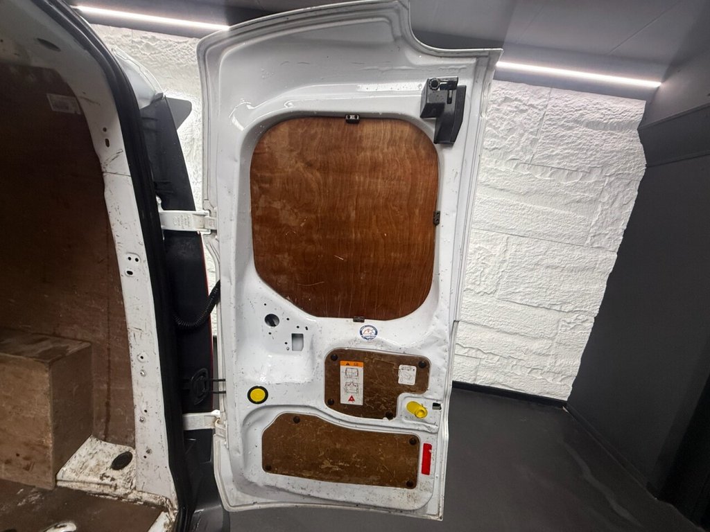 Used Ford Transit Connect 2015 for sale - 77275959: Photo 26