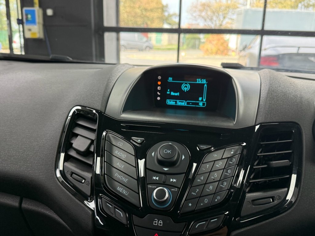 Used Ford Fiesta 2014 for sale - 76558861: Photo 20