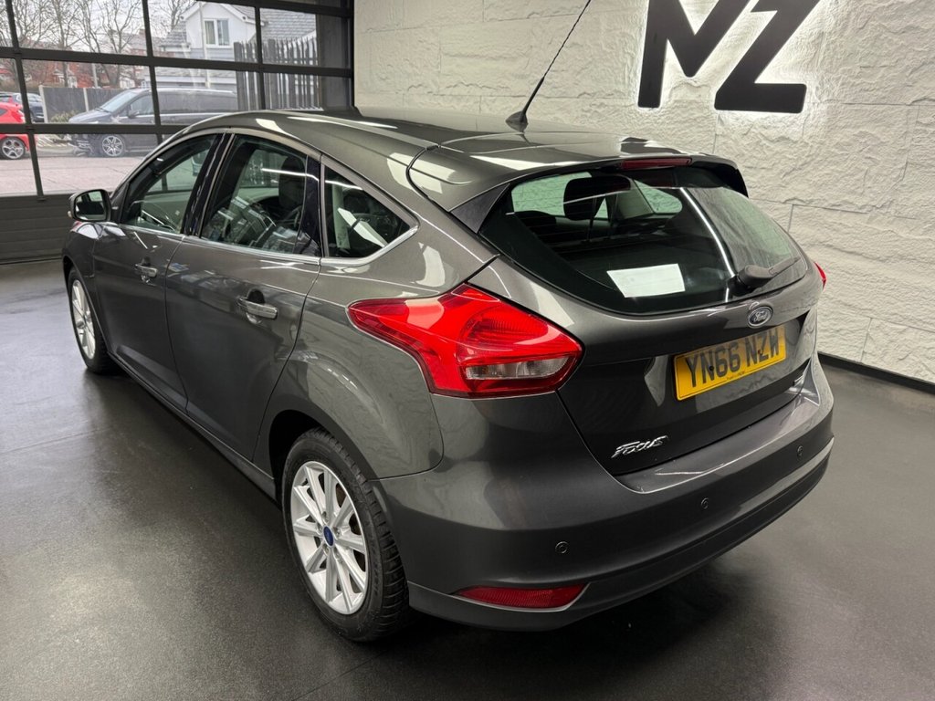 Used Ford Focus 2016 for sale - 77327892: Photo 4