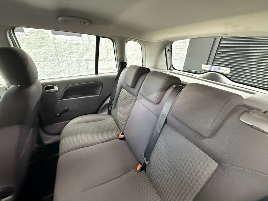 Used Ford Fusion 2003 for sale - 77171559: Photo 26