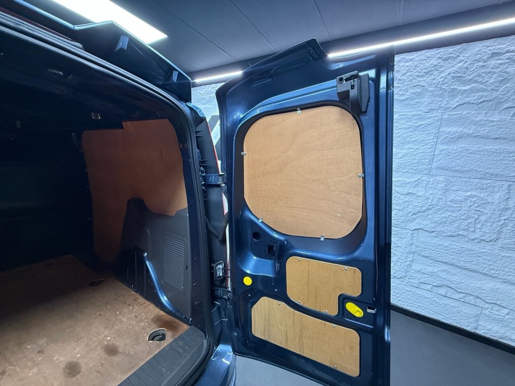 Used Ford Transit Connect 2019 for sale - 76698843: Photo 21
