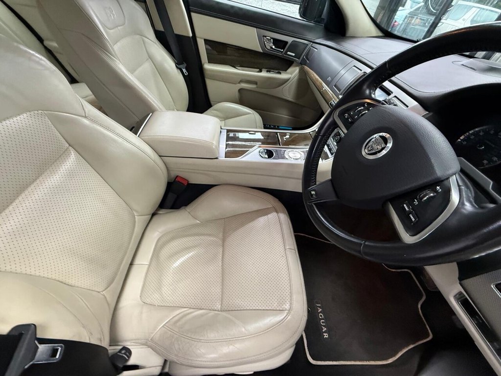 Used Jaguar XF 2012 for sale - 77835084: Photo 24