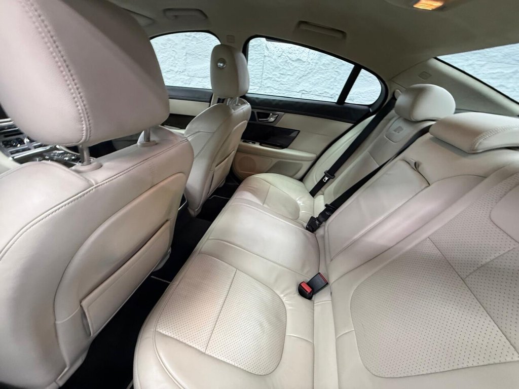 Used Jaguar XF 2012 for sale - 77835084: Photo 32