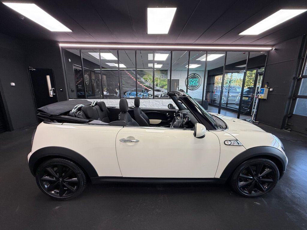 Used MINI Convertible 2012 for sale - 77188382: Photo 12