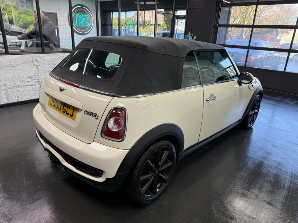 Used MINI Convertible 2012 for sale - 77188382: Photo 4