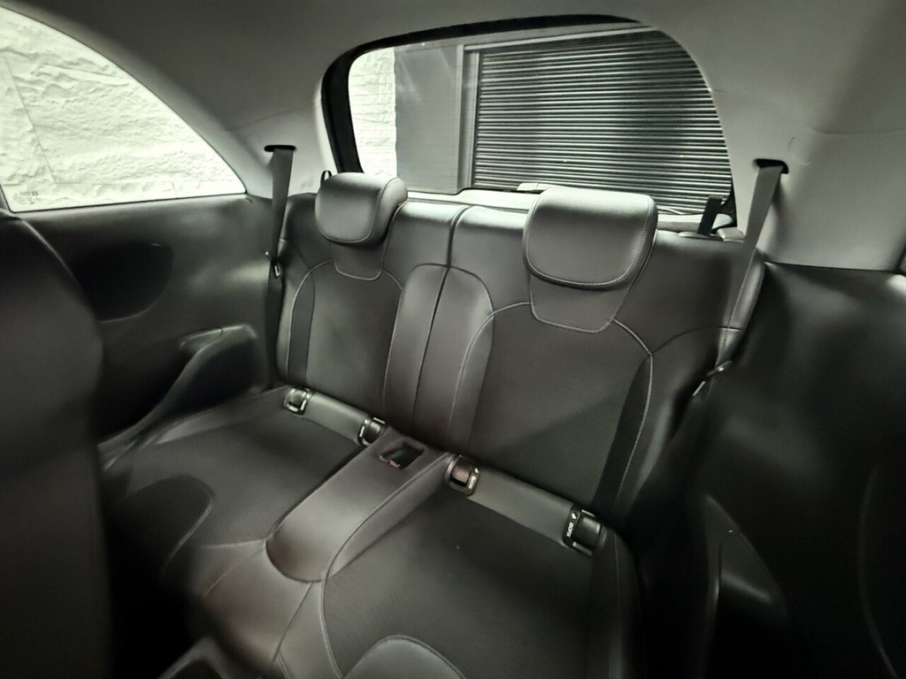 Used Vauxhall ADAM 2016 for sale - 77436665: Photo 10