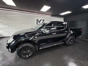 Used Mitsubishi L200 2015 for sale - 79562842: Photo
