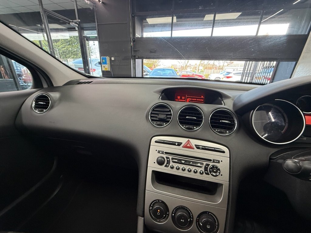 Used Peugeot 308 2011 for sale - 78017996: Photo 17