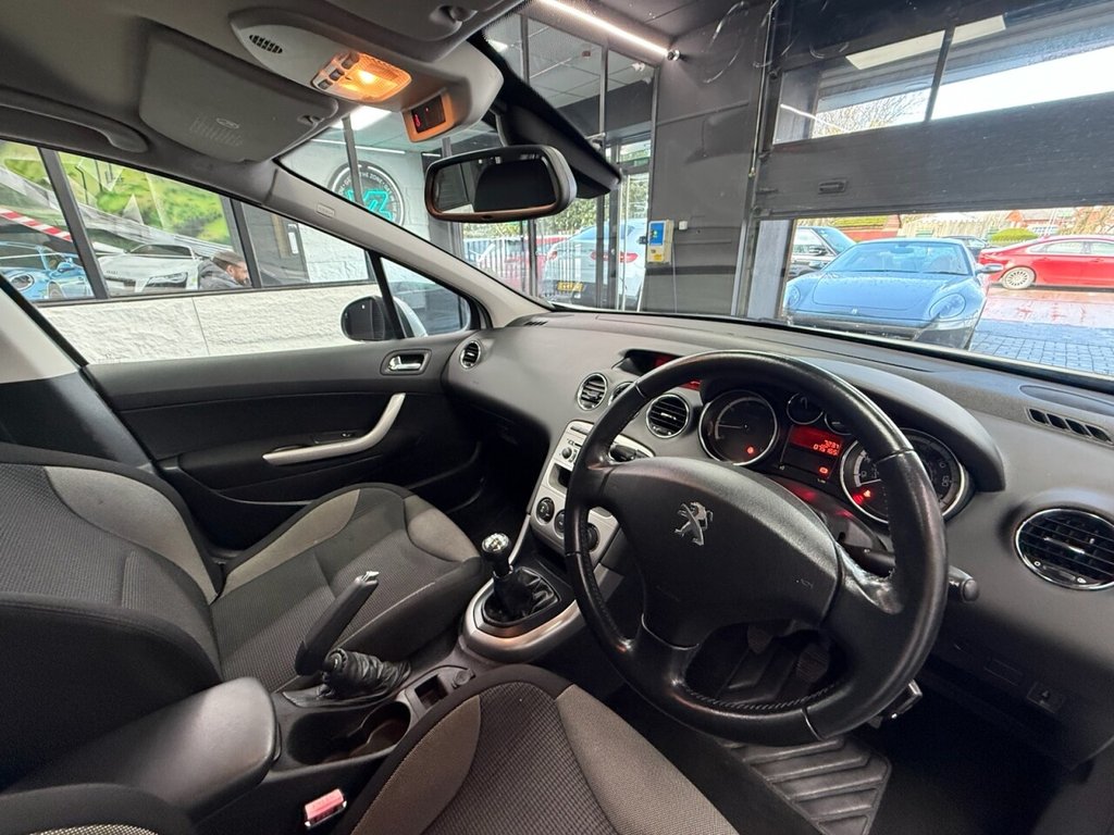 Used Peugeot 308 2011 for sale - 78017996: Photo 3