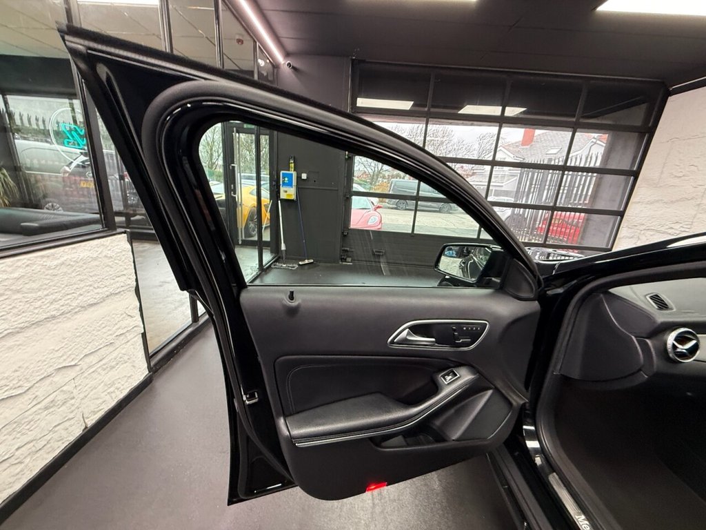 Used Mercedes-Benz GLA 2015 for sale - 76469597: Photo 28