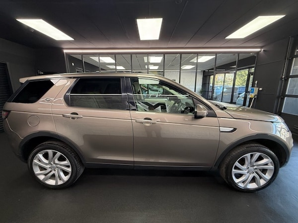 Used Land Rover Discovery Sport 2017 for sale - 76105746: Photo 10