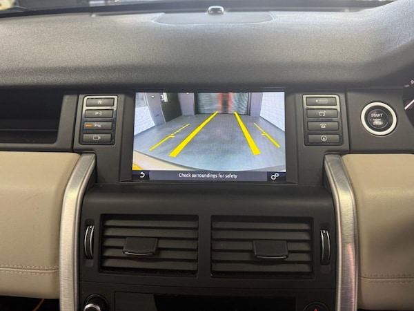 Used Land Rover Discovery Sport 2017 for sale - 76105746: Photo 15