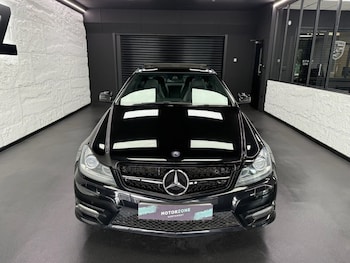 Used Mercedes-Benz C-Class 2014 for sale - 75411118: Photo