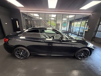 Used BMW 2 Series 2016 for sale - 79046424: Photo
