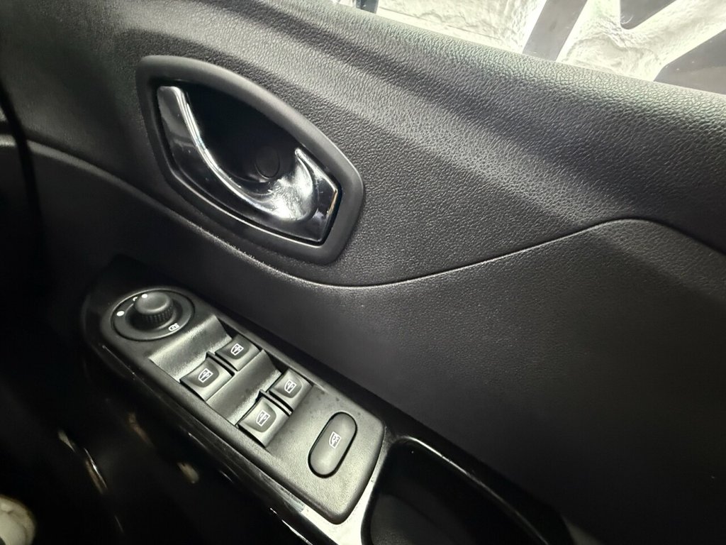 Used Renault Captur 2016 for sale - 77301871: Photo 18