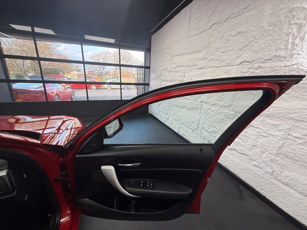 Used BMW 1 Series 2017 for sale - 76510198: Photo 25