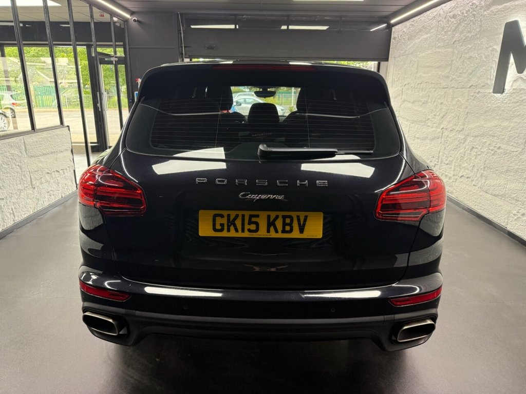Used Porsche Cayenne 2015 for sale - 76068608: Photo 11