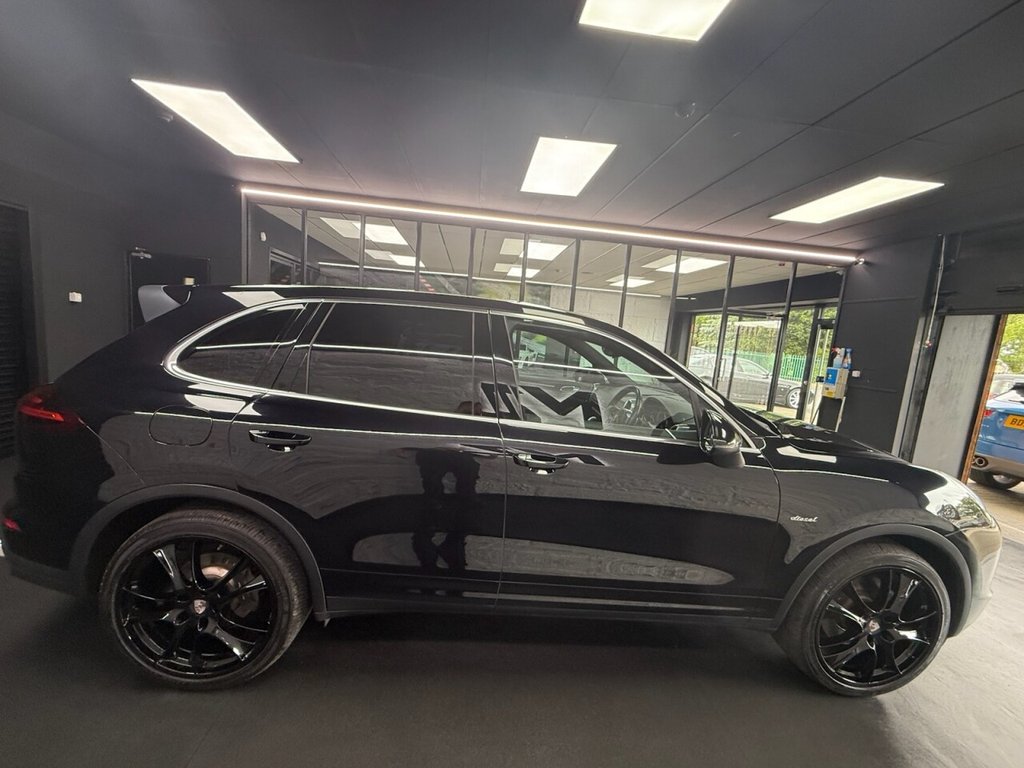 Used Porsche Cayenne 2015 for sale - 76068608: Photo 13