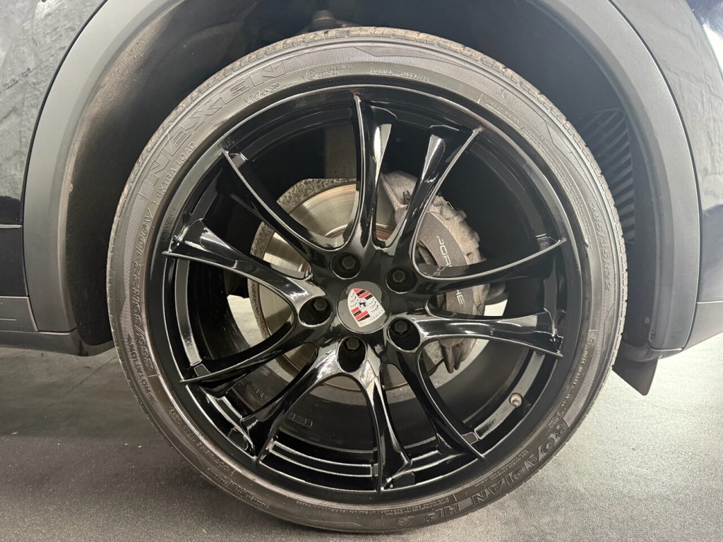 Used Porsche Cayenne 2015 for sale - 76068608: Photo 25